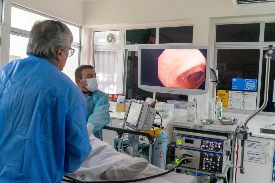 Nuevo Hospital de Ñuble: tecnología de punta avanza, pero persiste inquietud por especialistas y tiempos de espera