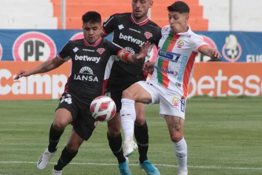 Ñublense comenzará en el norte su actuación en la nueva Copa de la Liga